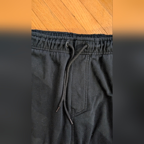 Hurley Black Joggers with Relaxed Fit and Soft Fabric - Picture 3 of 8